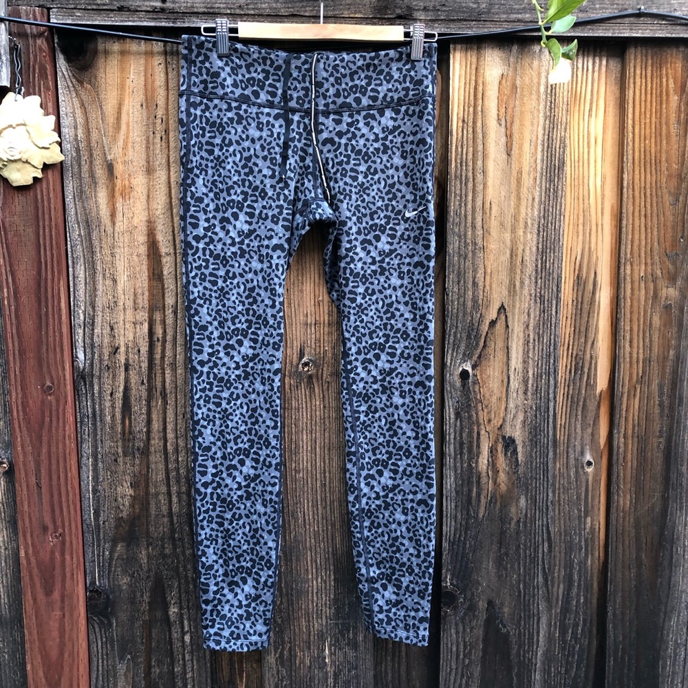 Nike Dri-fit, running leggings, size Medium